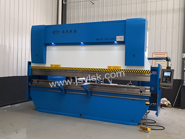 WE67K-200/4000數(shù)控折彎?rùn)C(jī)